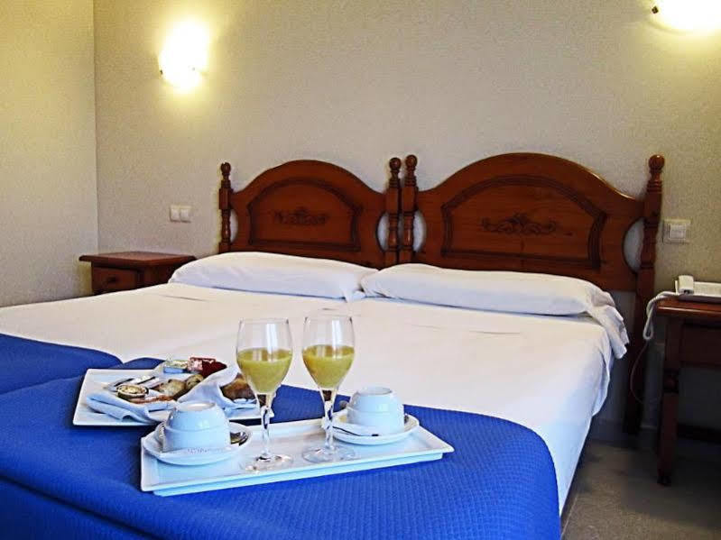 Hotel Eliseos Málaga Dış mekan fotoğraf