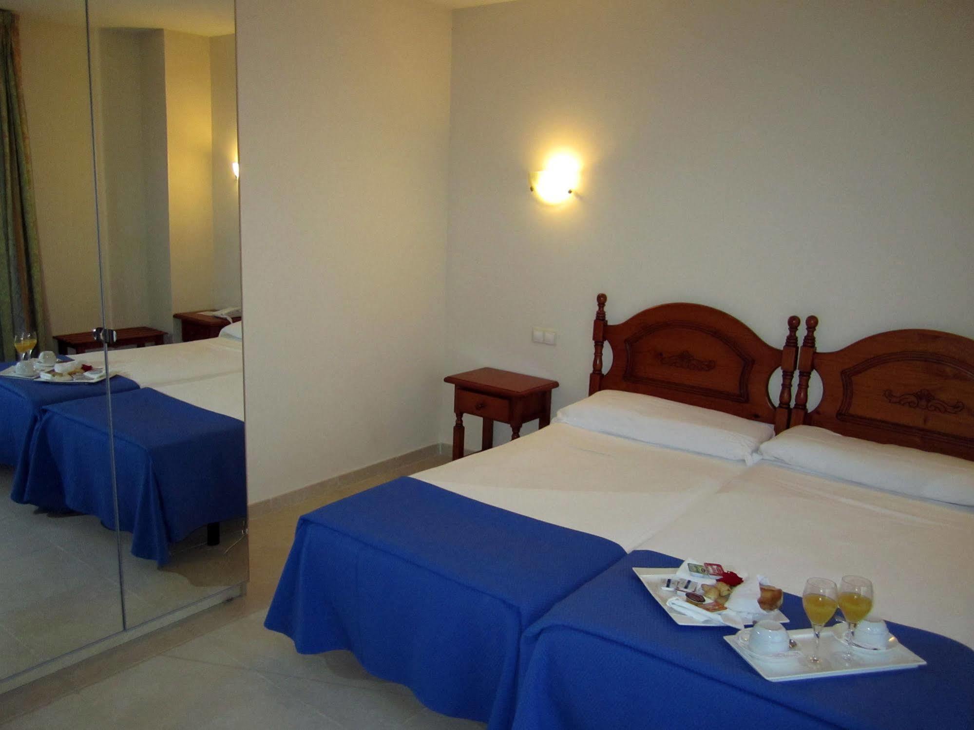 Hotel Eliseos Málaga Dış mekan fotoğraf