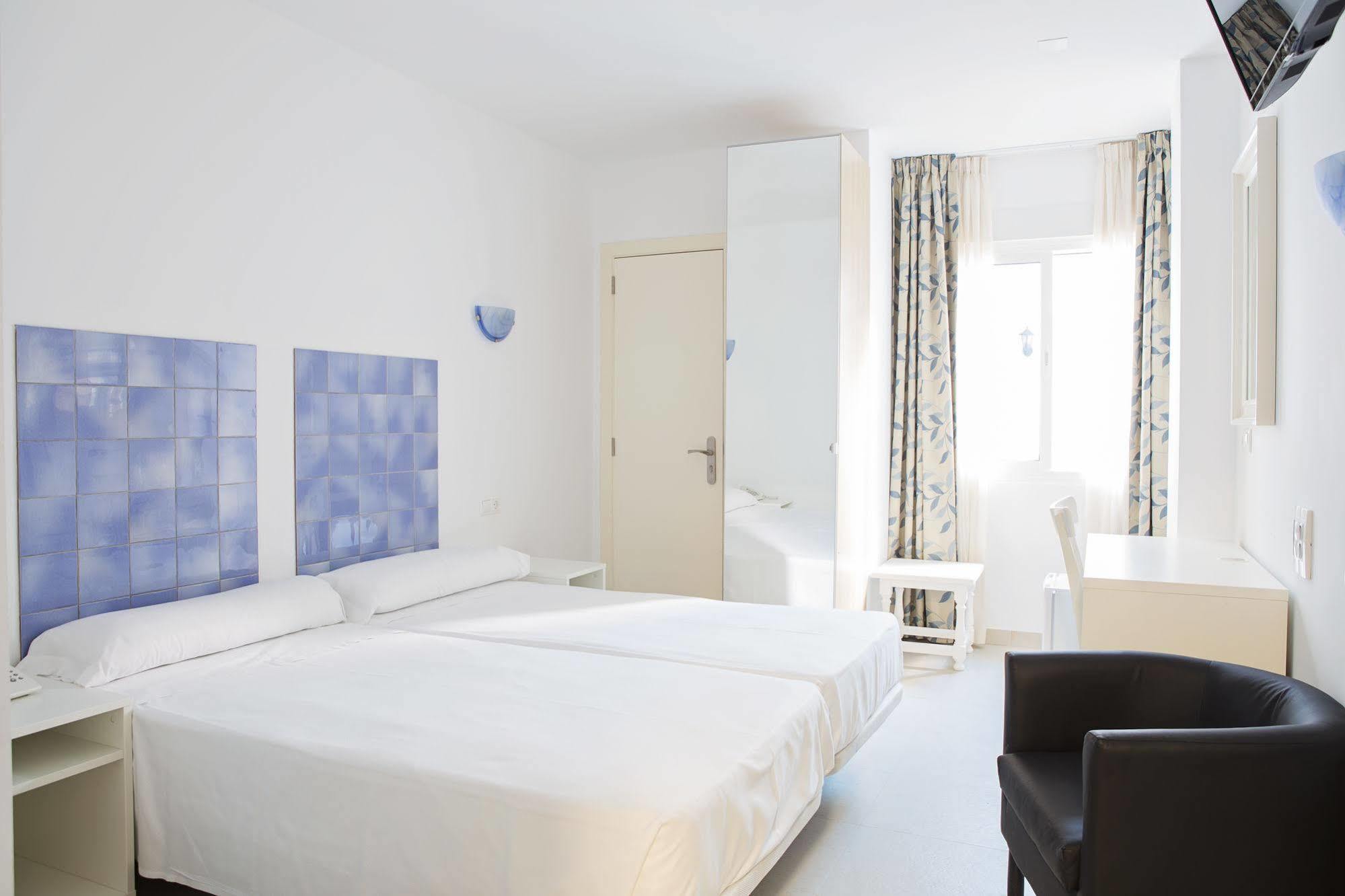 Hotel Eliseos Málaga Dış mekan fotoğraf