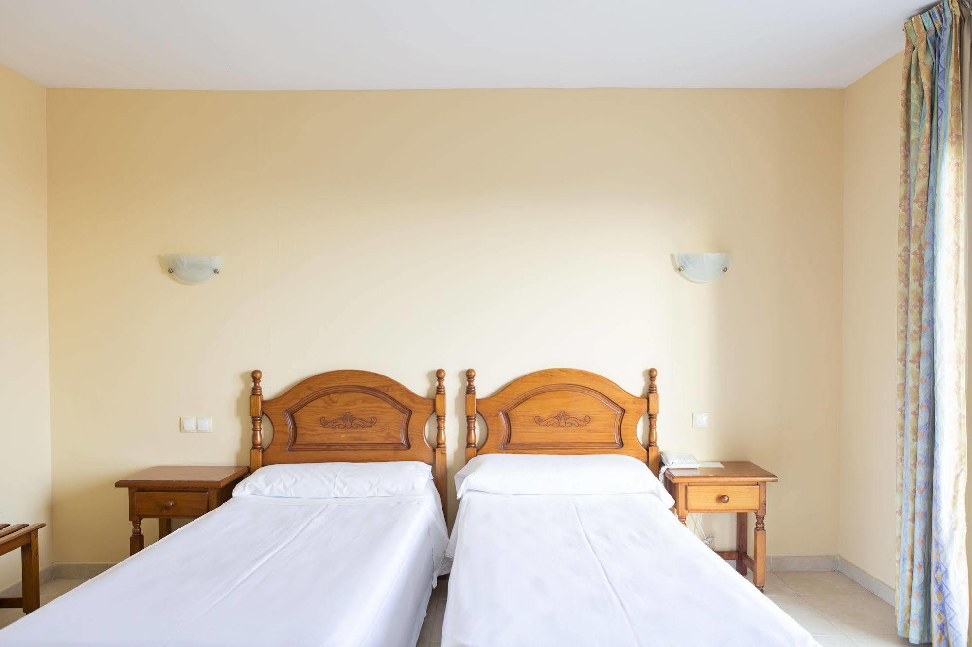 Hotel Eliseos Málaga Dış mekan fotoğraf